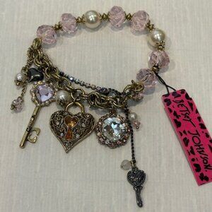 Betsey Johnson charm bracelet-Pink glass beads-Faux pearls & heart key charms